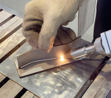Stainless Steel PLC Screen 3mm Portable Laser Welder Soldering Welding Equipment