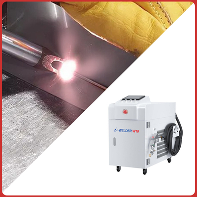 IPG Portable Mini Handheld Fiber Laser Welder Beam Steel For Metal Aluminum