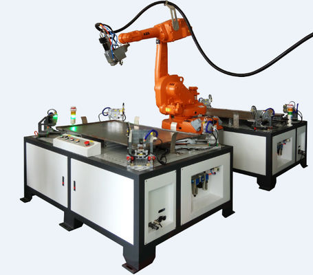 380V 1070nm Robot Laser Welding Machine System Double Position